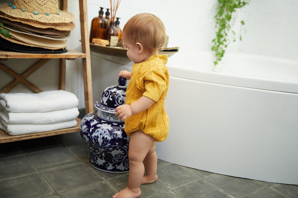 אוברול אורבני חצי שרוול בצבע חרדל