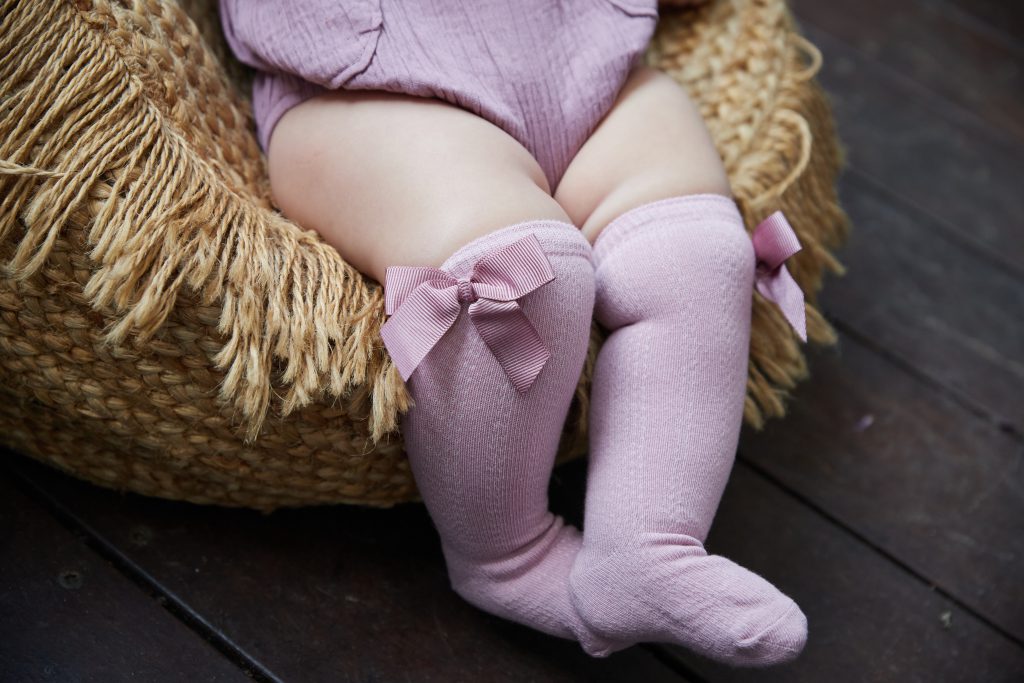 גרביים עד הברך לבנדר לתינוקות