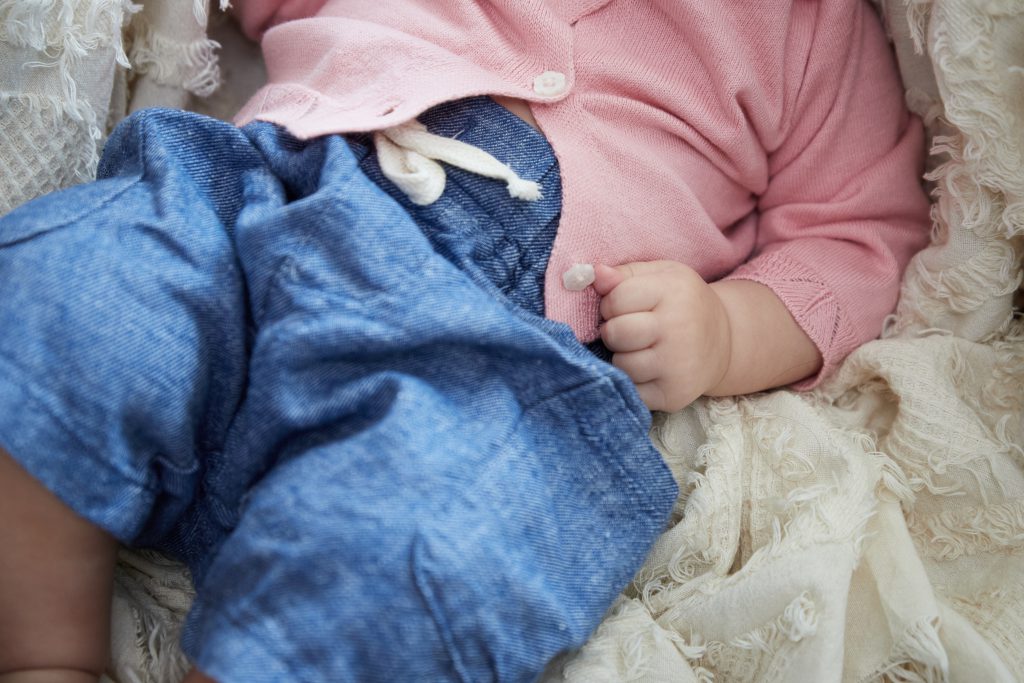 מכנסיים קצרים דמוי ג'ינס