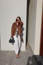 ⁦חולצה מכופתרת DARK BROW⁩ – תמונה ⁦4⁩