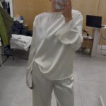 חליפת סאטן לבן פנינה