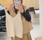 ⁦גופייה סרוגה צבע שחור, לבן ופודרה⁩ – תמונה ⁦5⁩