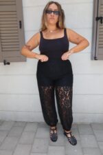 ⁦מכנס תחרה שחור⁩ – תמונה ⁦2⁩